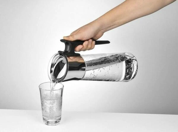 WMF Wasserkaraffe Mit Griff Basic Schwarz – Bild 5