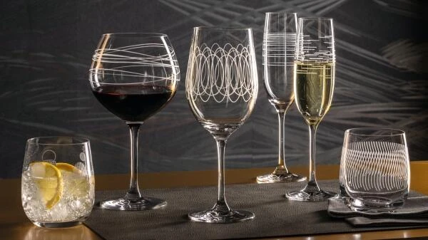 Leonardo Trinkglas CASELLA 6er-Set 360 Ml Mit Diagravur – Bild 4