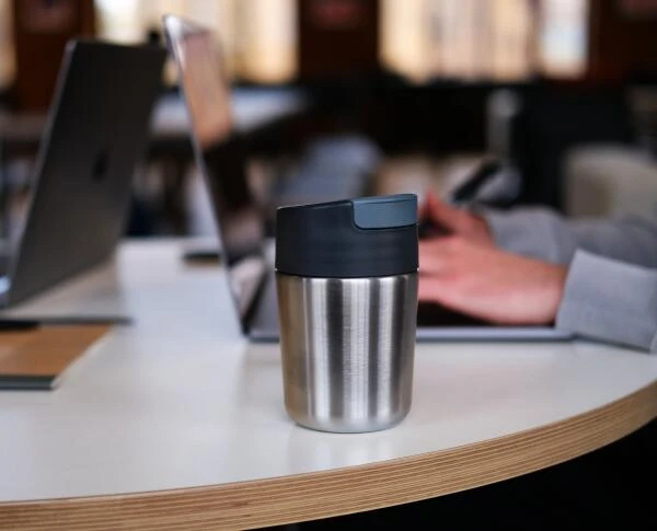 Joseph Joseph Isolierter Reisebecher SIPP – Bild 3